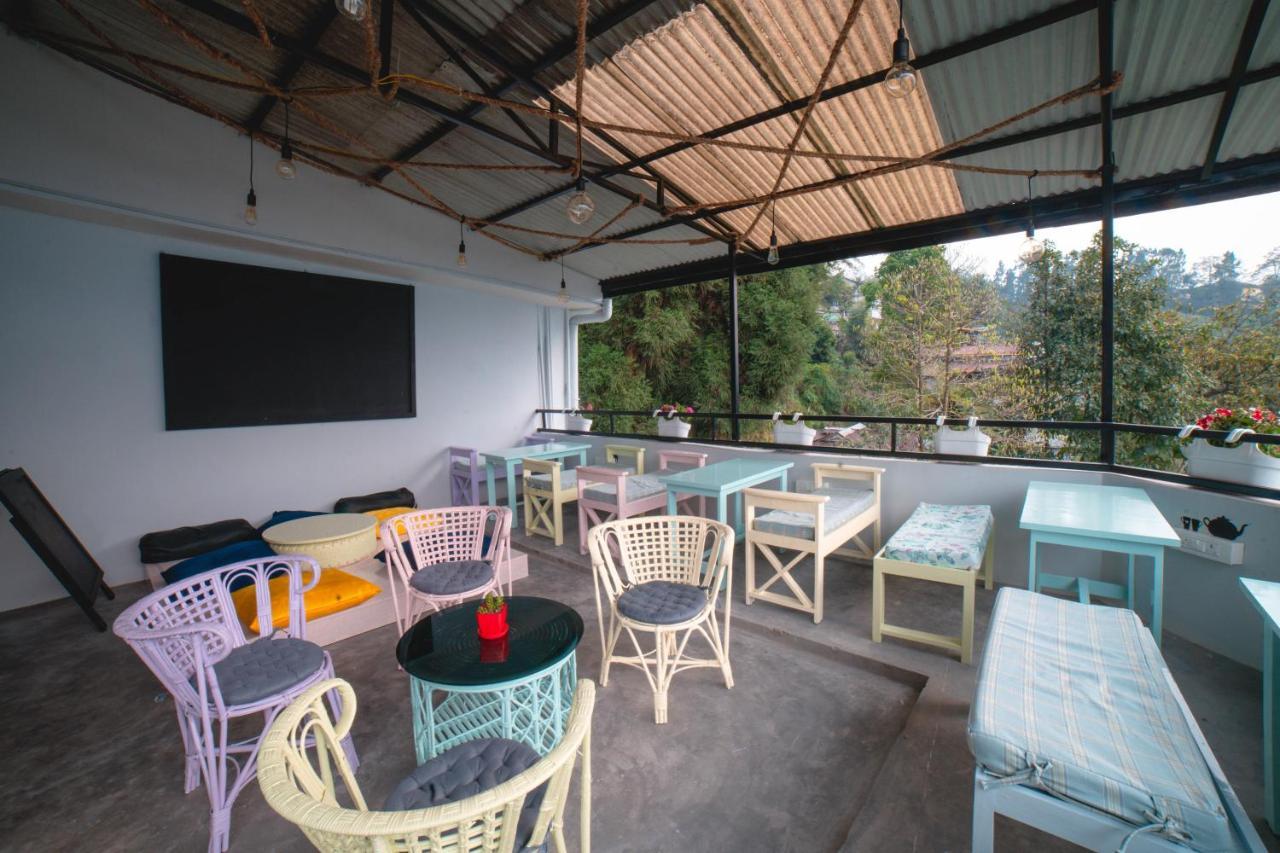 Tag Along 2 0 Hostel 甘托克 外观 照片