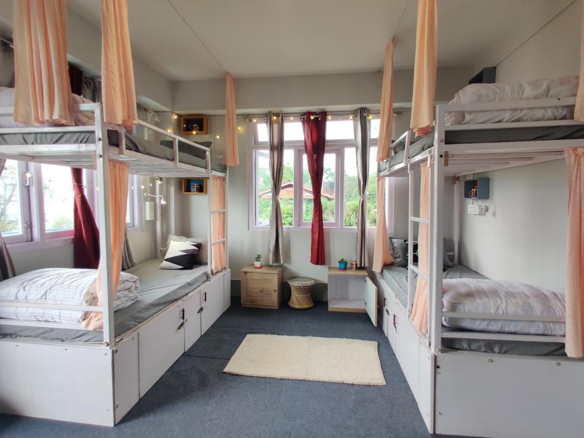 Tag Along 2 0 Hostel 甘托克 外观 照片